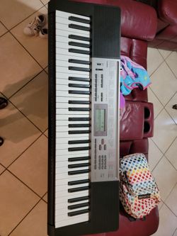 Casio LK-165 Keyboard (Mint)