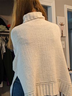 White  turtle neck