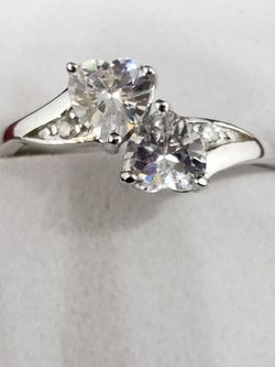 Pretty Double hearts ring