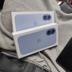 2 Blue iPhone 17
