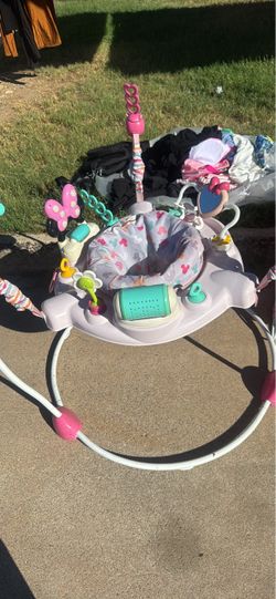 Minnie Mouse bouncer