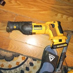 DeWalt Reciprocating Saw 