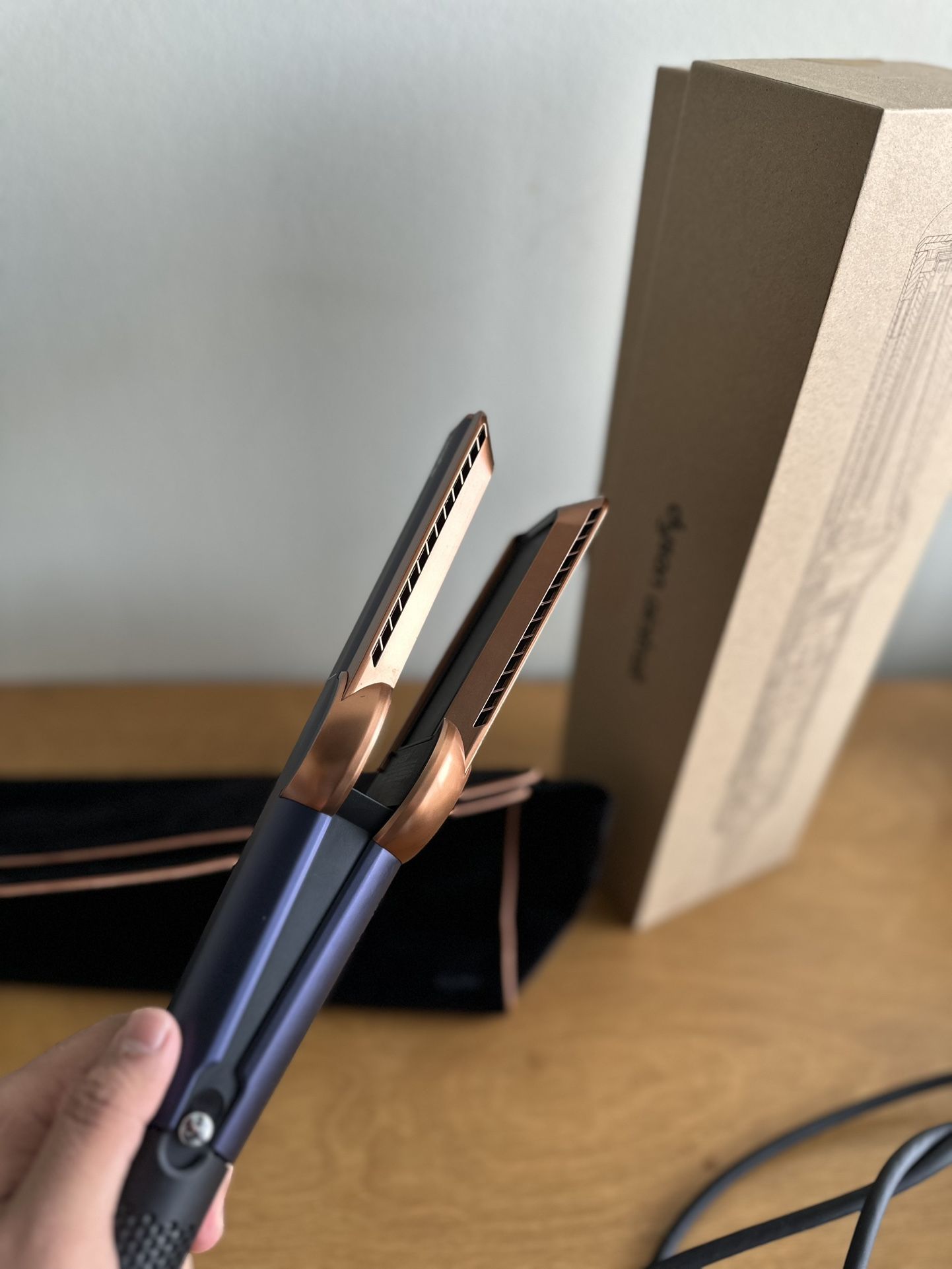 DYSON AIRSTRAIT DRYER AND STRAIGHTENER | PERSIAN/BLUE RICH COPPER