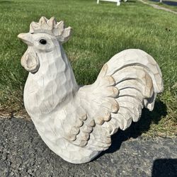Hollow wooden Hen