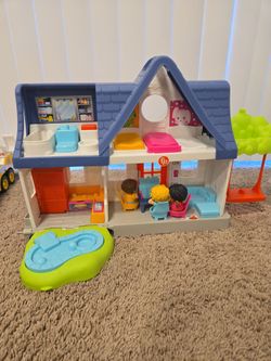 Fisher Price Children's Playhouse toy set