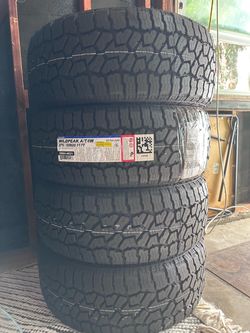275/55R20 Falken Wildpeak AT4W