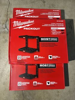 Milwaukee PACKOUT Slatwall Accessories Black Resin Racking Kit