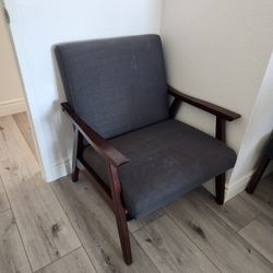 Mid-century Modern Style Chair