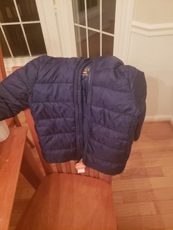 Brand new childrens place winter coat-Water resistant size 5T