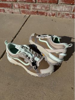 Vans MTE crosspath shoe