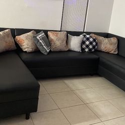 Large U Sectional Sofa Never Used 
