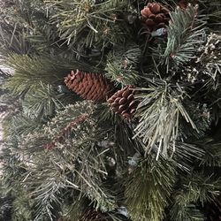 Frontgate Flocked Christmas Tree 