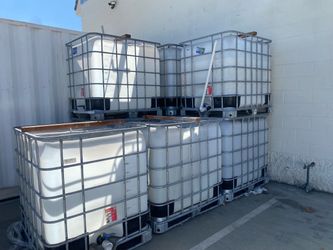 Used IBC Tote Tank with Valve & Metal Cage