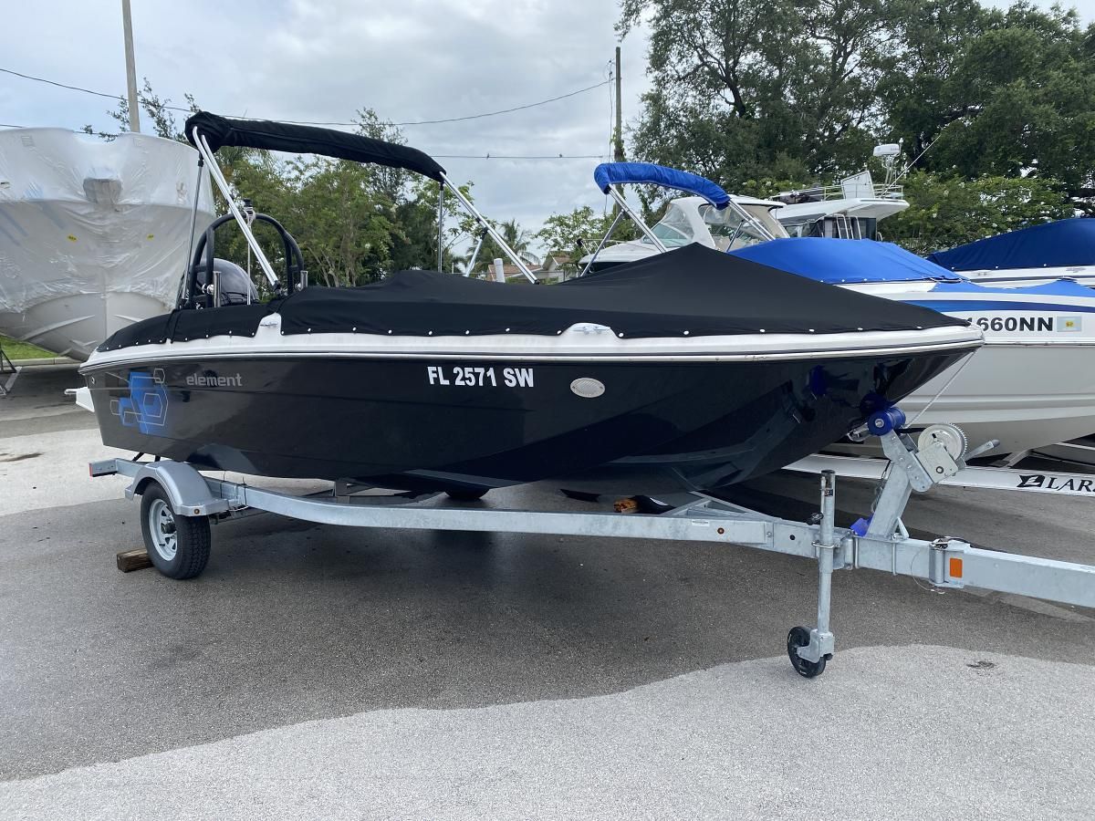 Boat Cover 2022 Westland Bayliner Element e18 Snap On Cover