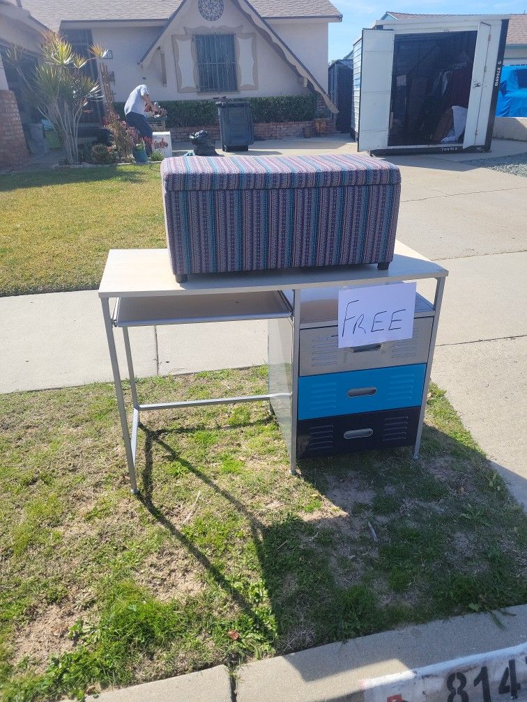 Free Desk And Toy Box