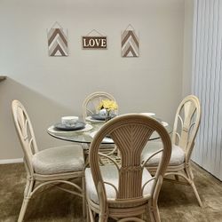 Round Farmhouse Dinner Table Set For 4