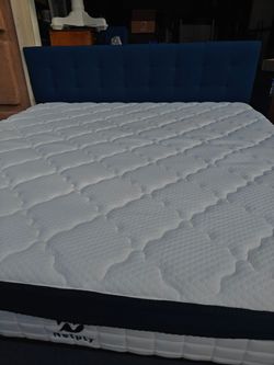 Cama king exelentes condiciones
