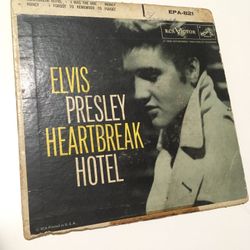 Elvis Presley, EPA 821, Heartbreak Hotel, Records