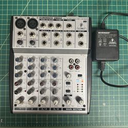 Behringer UB802 Sound Mixer 