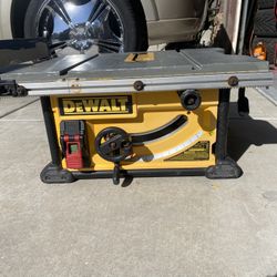 Dewalt Table Saw 10 Inches 
