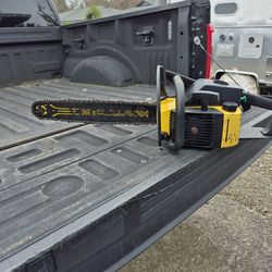McCulloch 610 Chainsaw