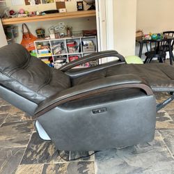 Electric Reclining Chair 