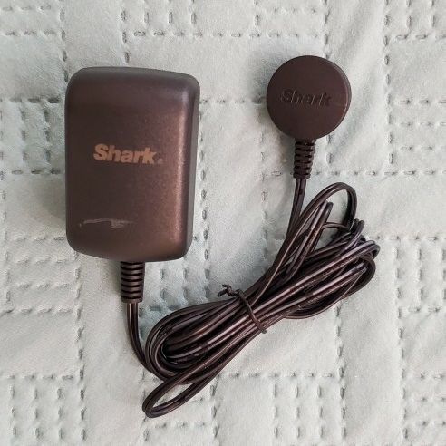 Genuine Original Shark Magnetic Charger MAGVM252 Power Supply Adapter 13.3V 0.75A for Shark VACMOP VM252 VM252C QM250 Ig