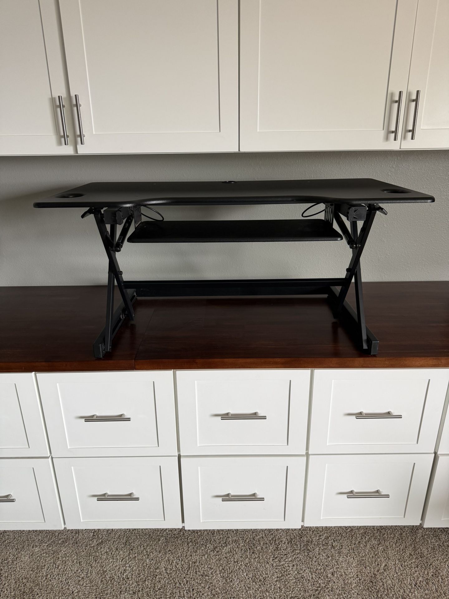 Rocelco 46" Large Height Adjustable Standing Desk Converter
