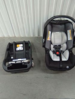 Baby trend easy lift pro infant car seat