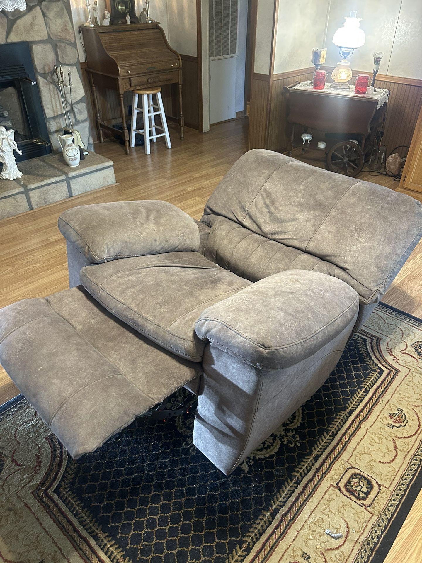 Beige Recliner 