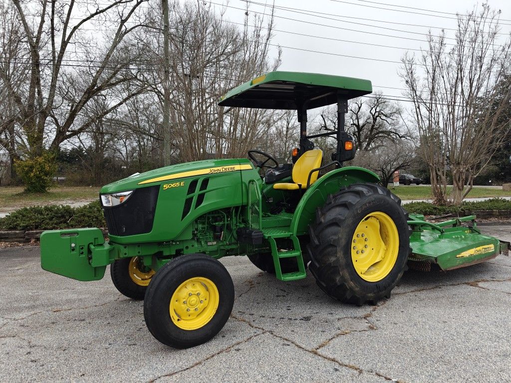 2020 John Deere 5065e Tractor with MX7 Bush Hog