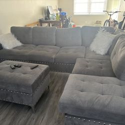 1 Year Old New Sofa For Sale 