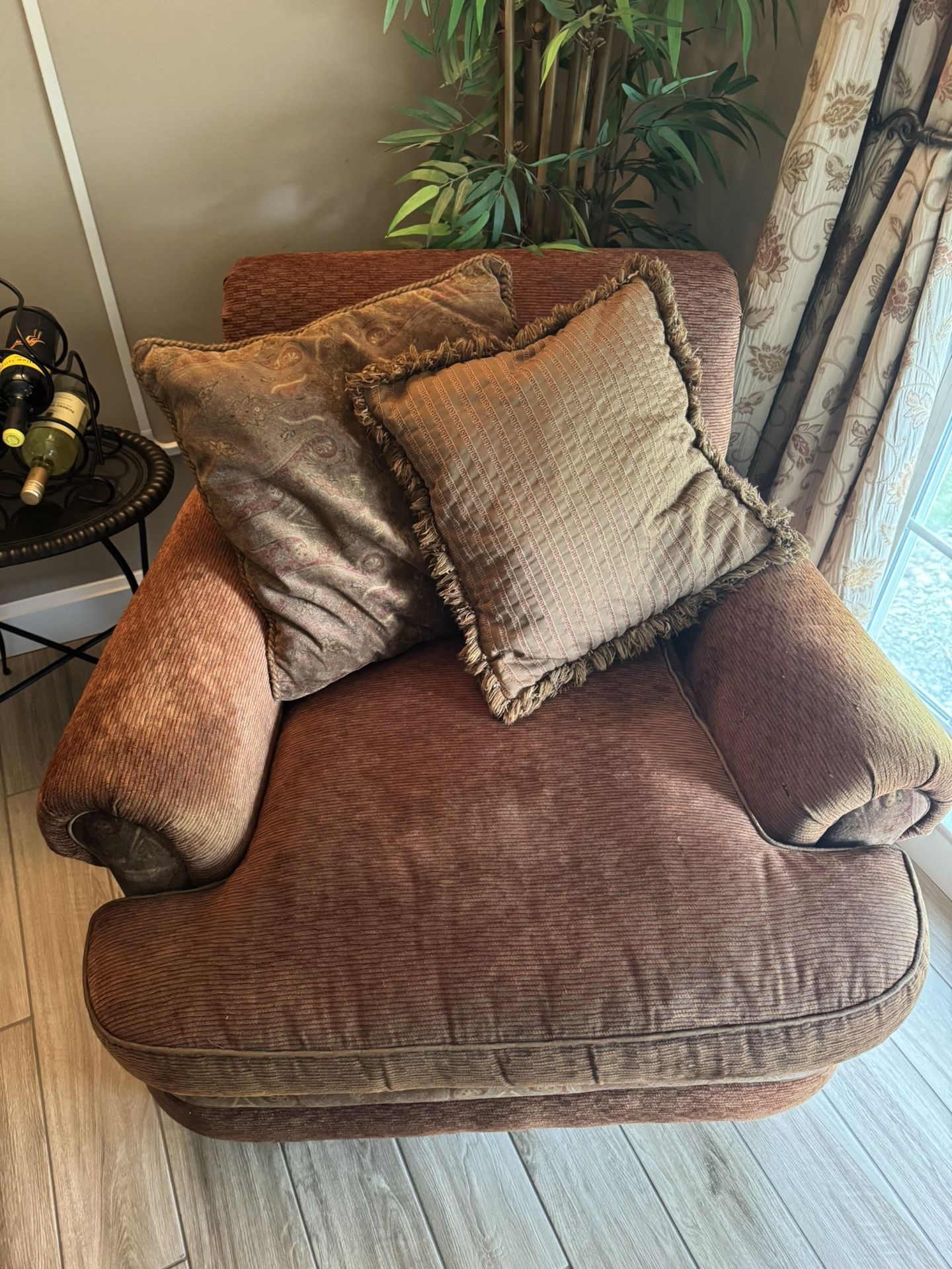 FREE Armchair & Ottoman