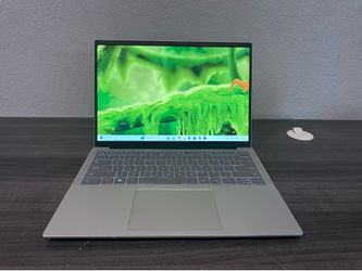 Laptop Dell Inspiron 14 5430 Laptop Intel I7-1360P 16GB RAM 512GB SSD 1600p Display