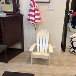 Little Kids Beach Chair ( Pickups Only And Cash Only!!!!!)