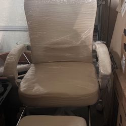 Mesh Office Chair Vallori Mesh/Fabric High-Back Chair With Retractable Footrest, Cream/White