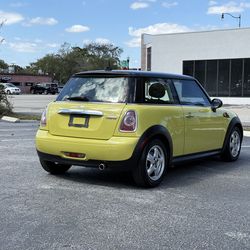 2011 Mini Cooper