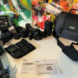 Nikon D3500 Beginner Photographer Kit