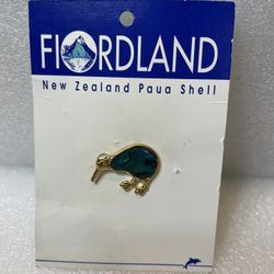 New Zealand Paua Shell Kiwi Bird Pin
