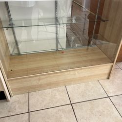 Sales Counter Glass Display 