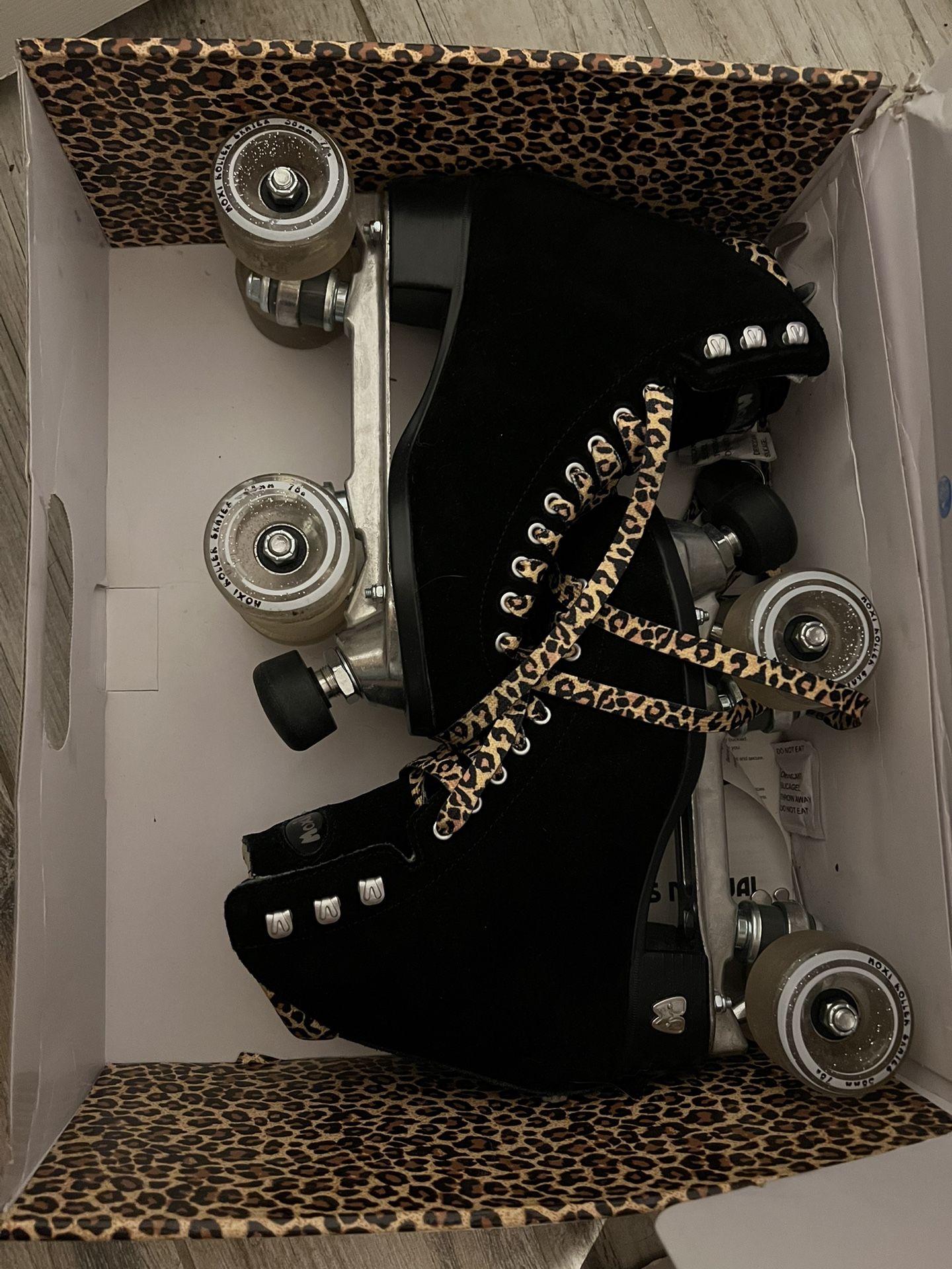 Moxi Rollerskates
