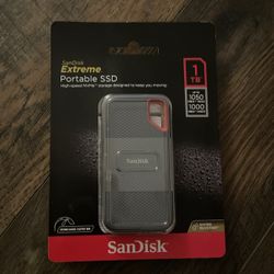 SanDisk 1TB Extreme Portable  External SSD Flash Drive (BRAND NEW)
