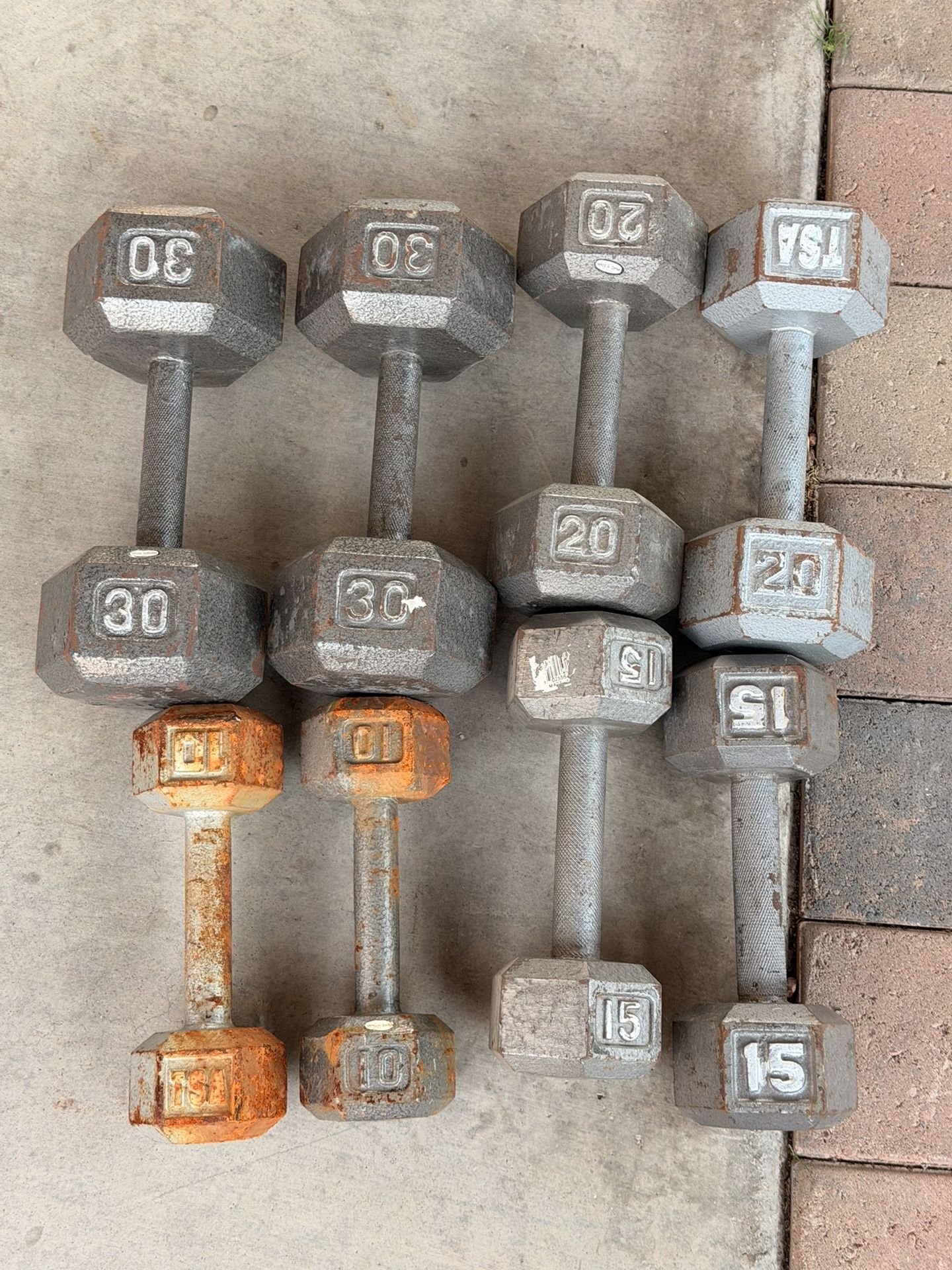 Dumbbell