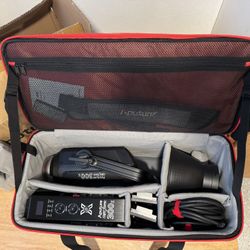 Aputure 300x (Gold Mount) + Fresnel & Barndoor Attachments