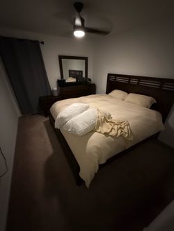 3 Piece King Bedroom set