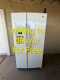 GE Side-by-Side Refrigerator – Great Working Condition