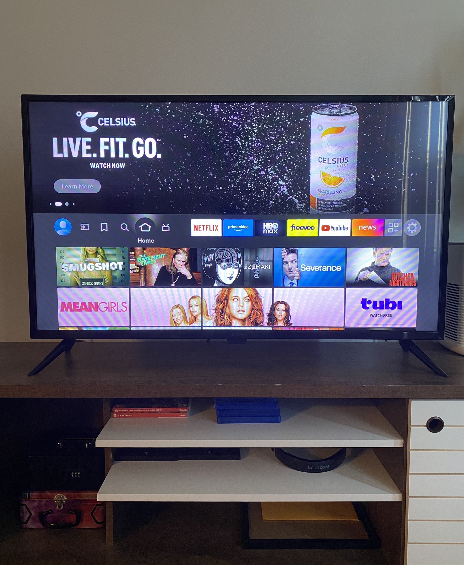 39” Insignia Smart TV