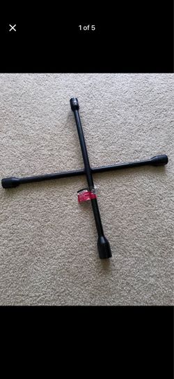 Cross wheel Lug Wrench 22in