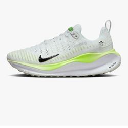 Brand New Nike Infinity Run 4 Women's 9