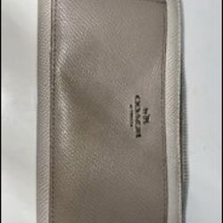 Women’s Coach Wallet 